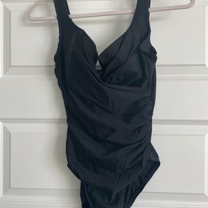 Miraclesuit size 10